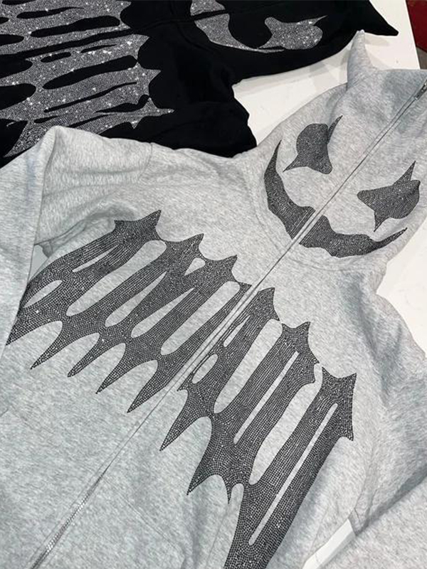 Sudadera con capucha extragrande con estampado de letras de diamantes para hombre