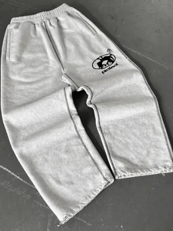 Pantalones deportivos con estampado vintage